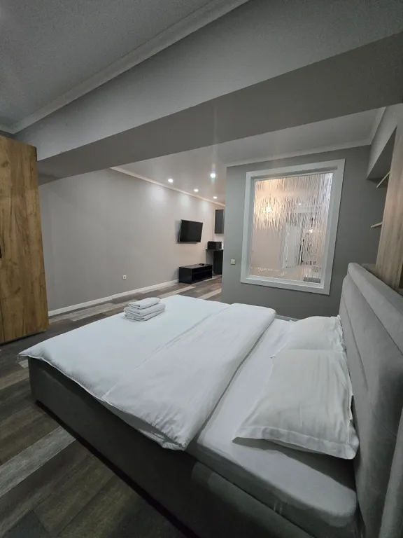 Квартира Стильный апартамент в центре — Алматы