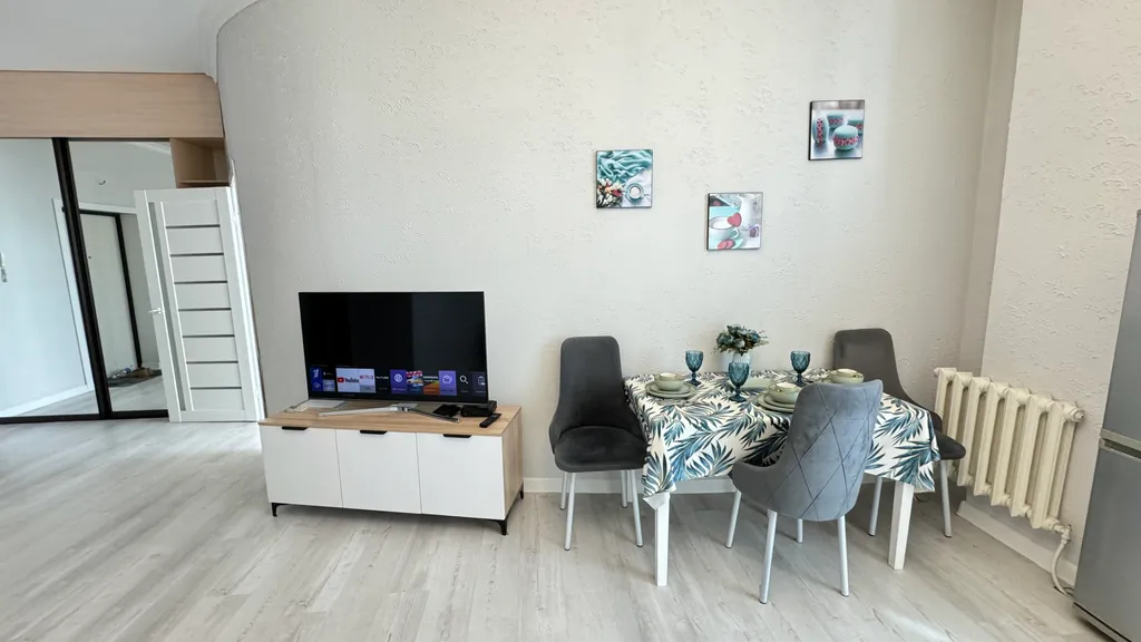 2-х комнатная ЖК Дипломат центр левого берега