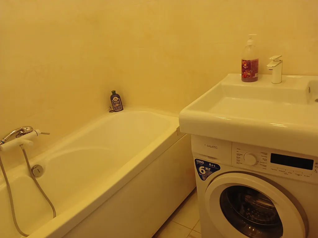 Двухкомнатный шикарный люкс в самом центре города у автовокзала