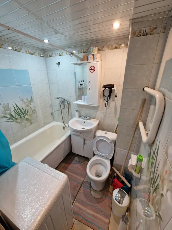 Хибины зовут! Уютное гнездышко для горнолыжников у подножия горы.