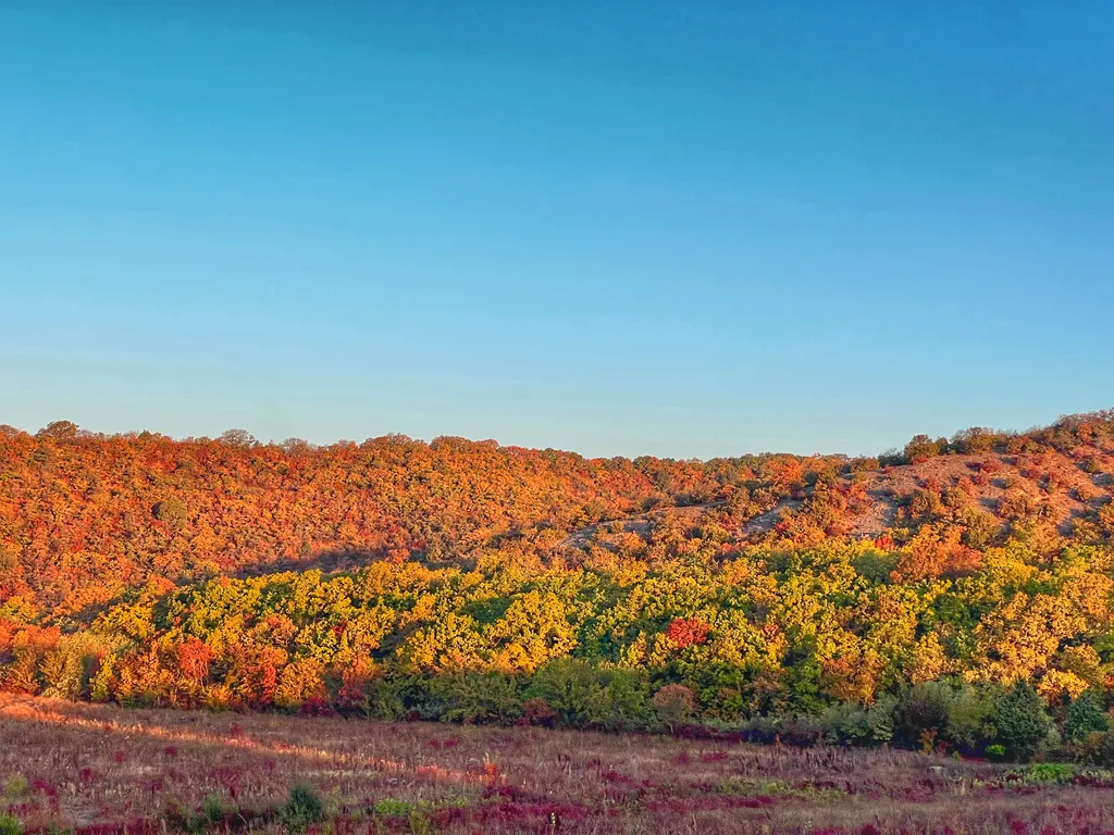 Милая квартирка с видом на горы и бассейном во дворе