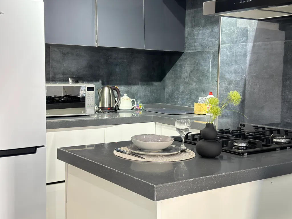 Urban Suite Apartment