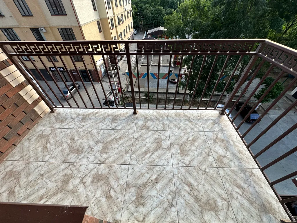 Уютная, новая квартира в центре города