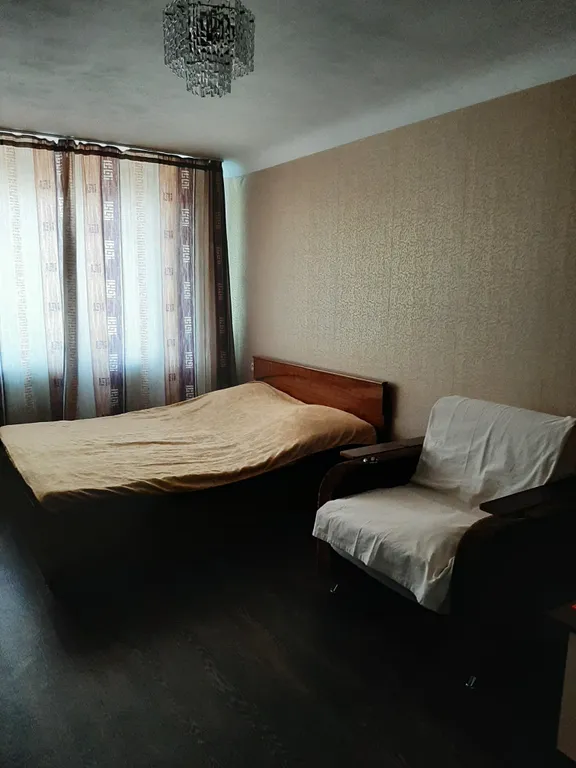 Уютная квартира около парка — аренда посуточно в Волжский