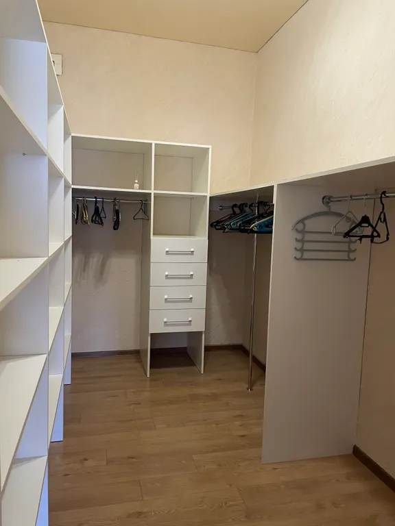 Комфортный дом недалеко от центра города