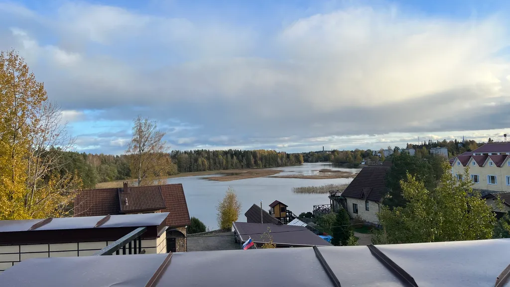 Загородный дом Räisälä с сауной, банным чаном и летним бассейном