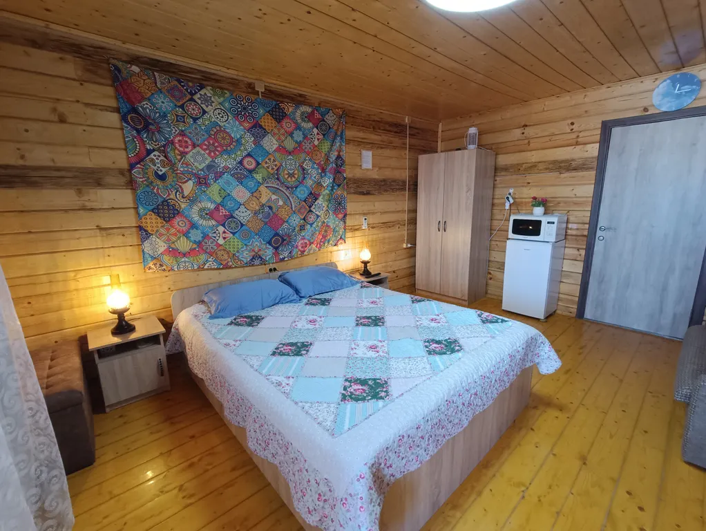 Дом у моря с теплым бассейном и сап бордами