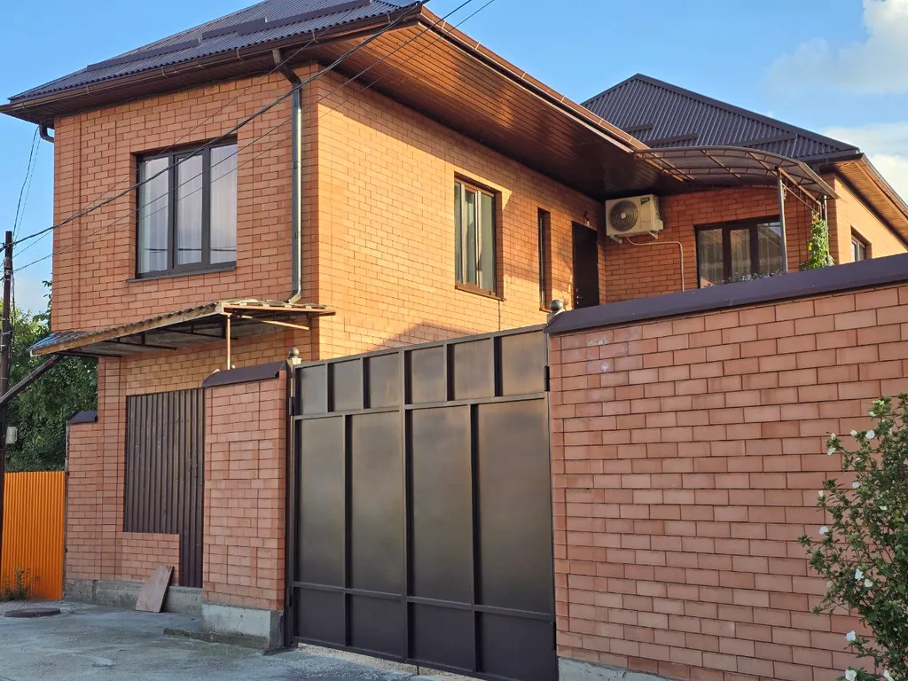 Дом с тремя спальнями и видом на гору Бештау