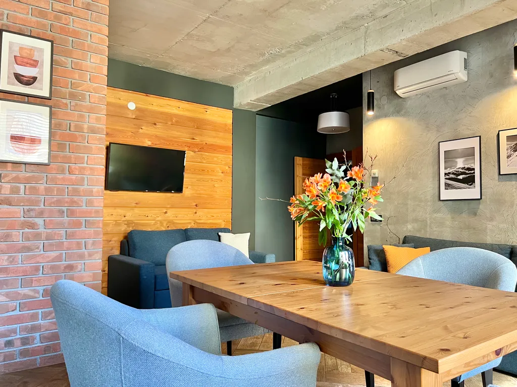 Большая уютная квартира в центре Красной Поляны