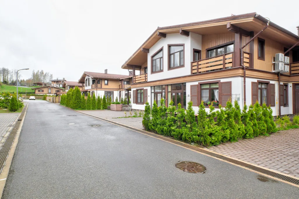 Красивый таунхаус в Охтапарке