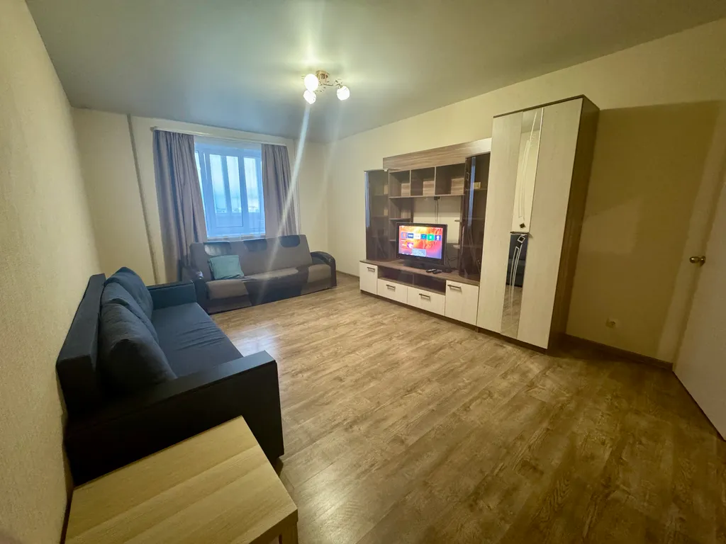 Трёхкомнатная квартира центр, отличный вид