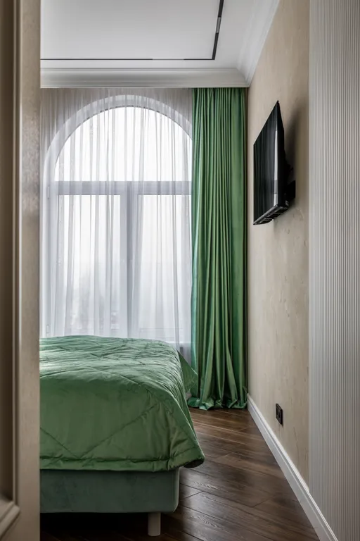 Дизайнерская новая квартира с шикарным видом на Дендропарк