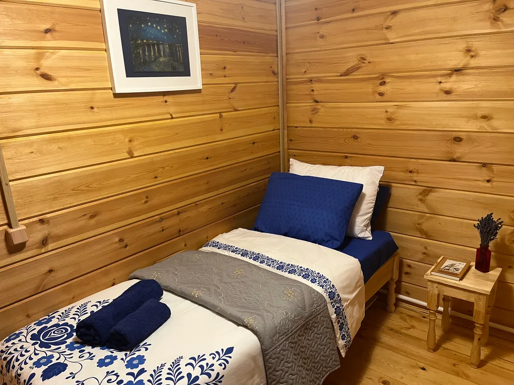 Домик у плотины