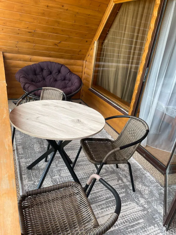 Деревянный домик