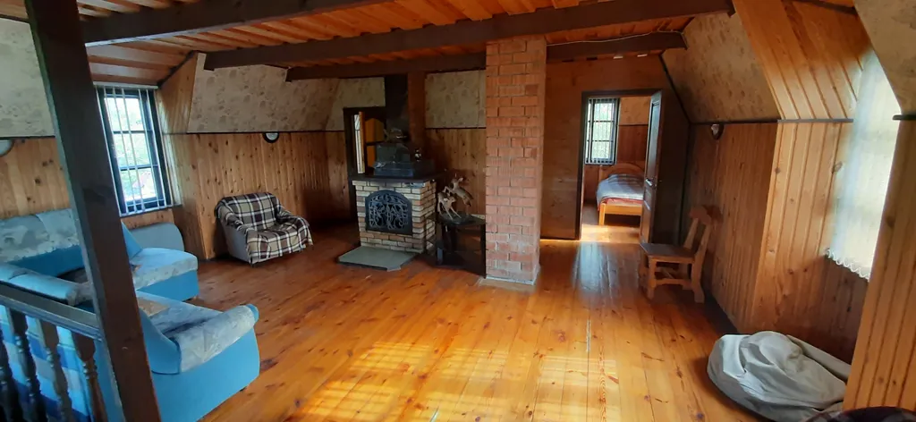 Хутор возле леса и озер