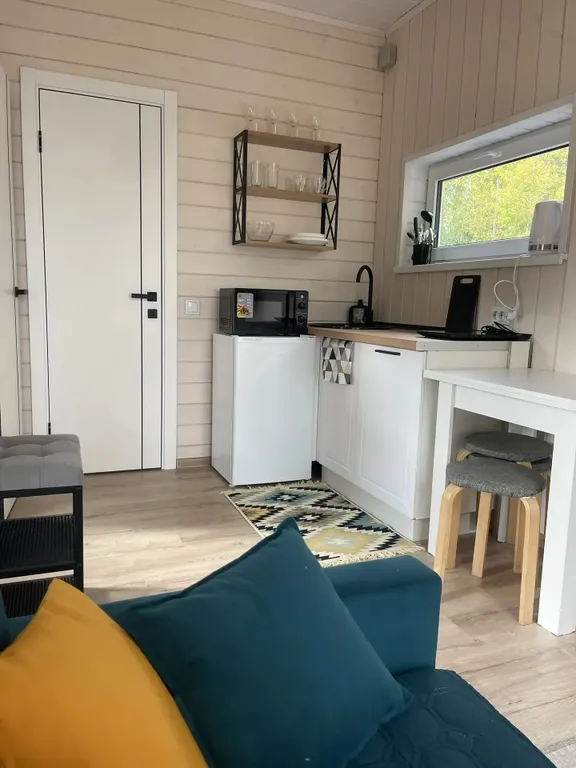 Дом на берегу озера