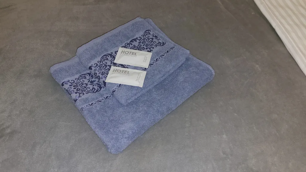 Уютная квартира около набережной в центре города "Как дома"