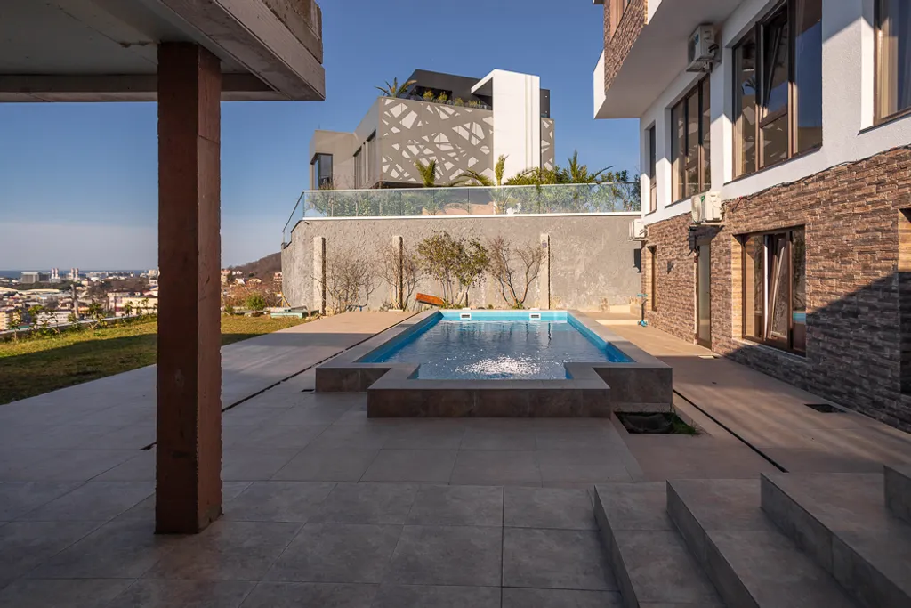 Квартира Апартаменты с видом на весь город и море — Сириус