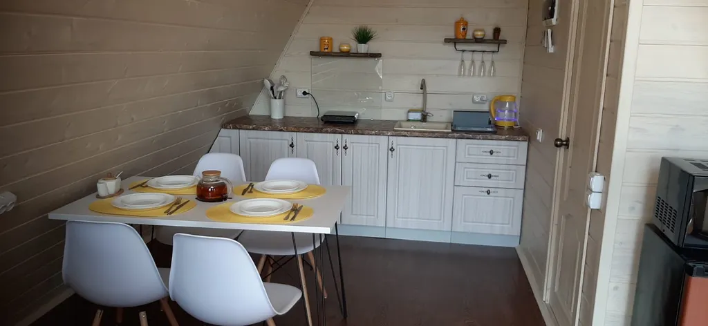 Уютный домик в стиле афрейм