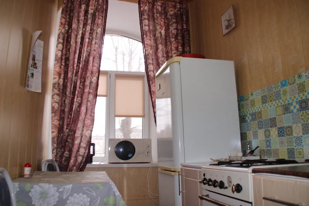 Квартира в Купеческом доме с видом на Красную набережную