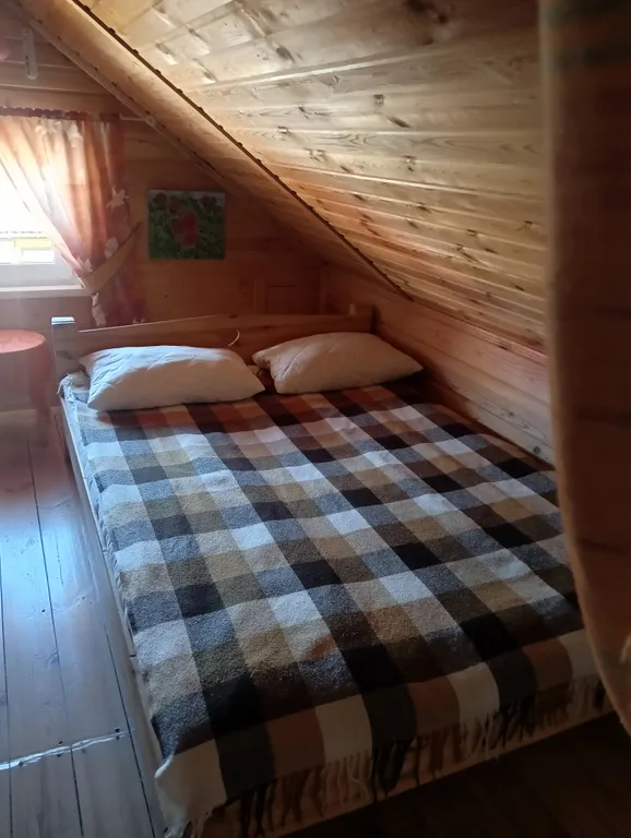 Домик на берегу Оки в сельской усадьбе Варежка