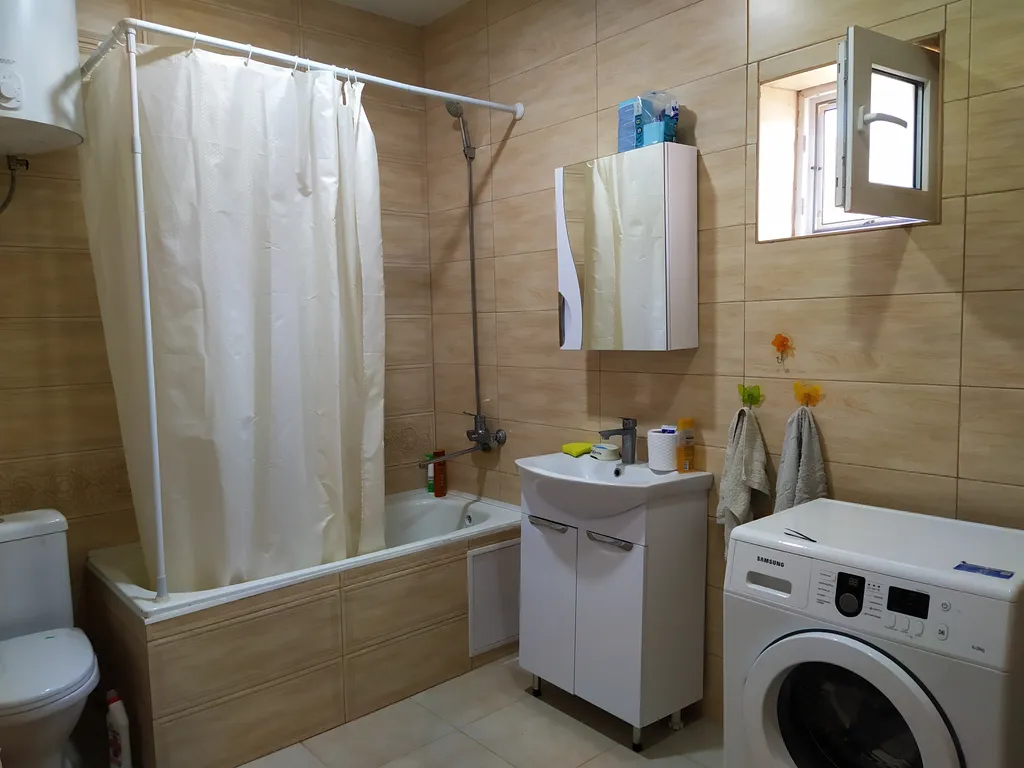 4-комнатный Дом