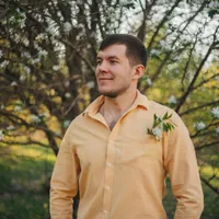 Антон Рогов