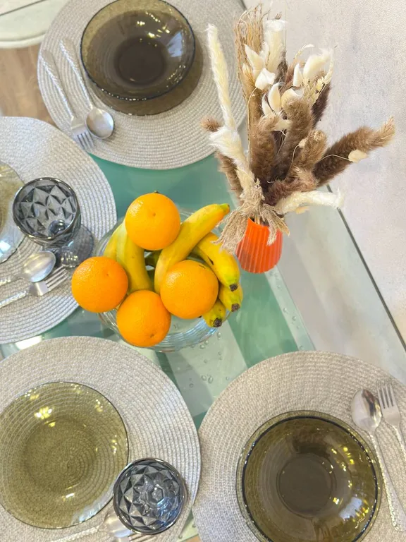 Стильная однокомнатная квартира рядом с Волгой