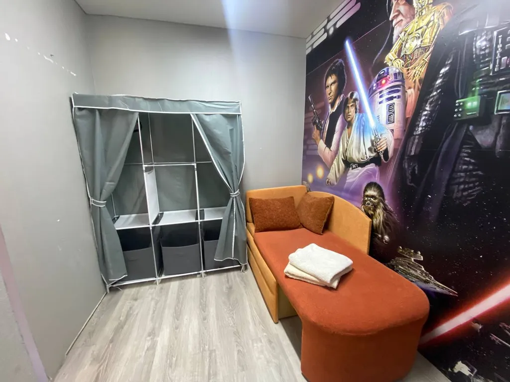 Шикарная однушка с отдельной комнатной в Зареченском районе