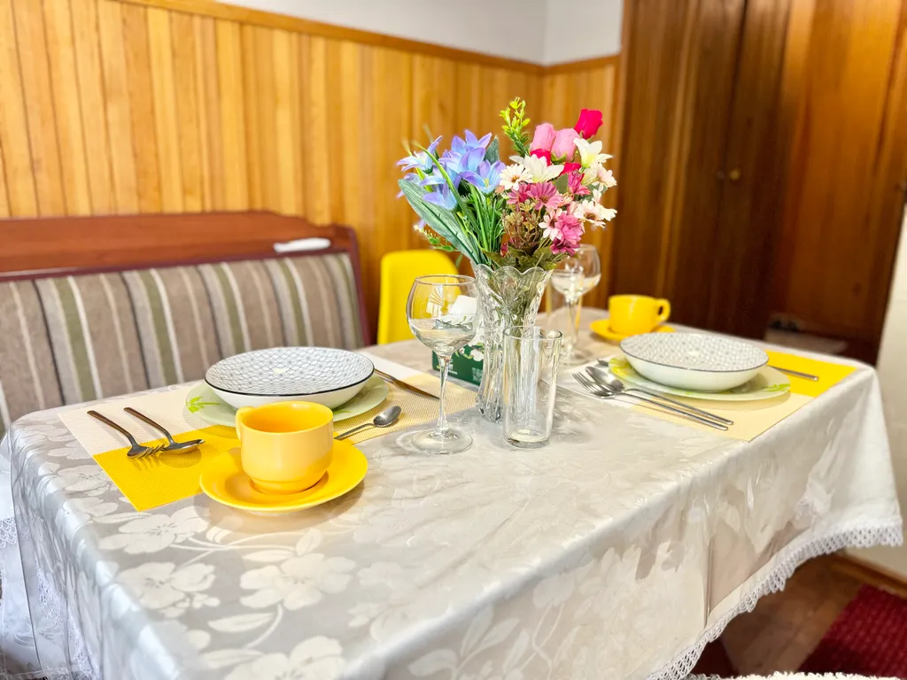 Квартира Уютный уголок рядом с ЦУМом и ГУМом — аренда посуточно в Бишкек