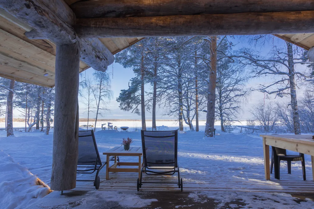 Коттедж из сосны Кело с видом на озеро