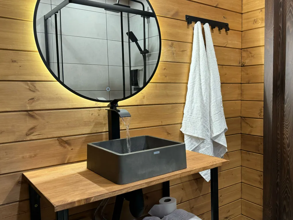 Апарт-отель Елань, глемпинг со стильными A-фреймами и бассейном