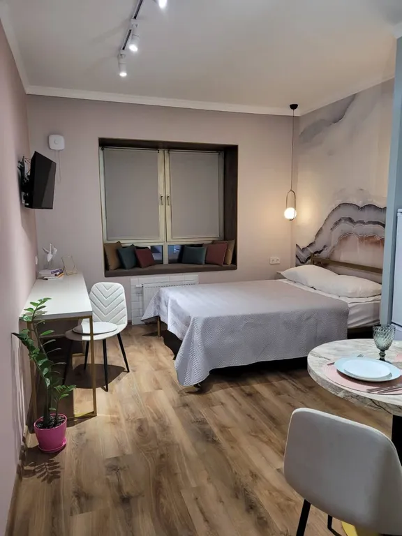 Уютные апартаменты-студия в центре города