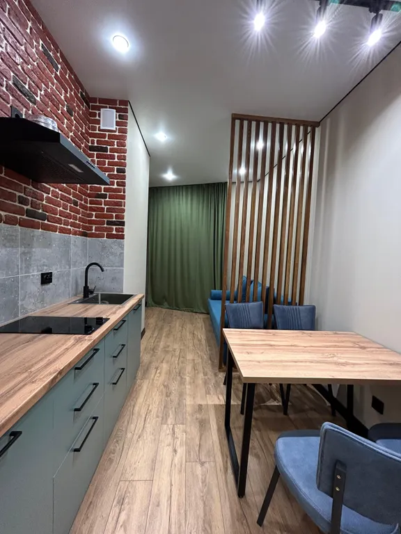 Шикарная евродвушка с видом на город