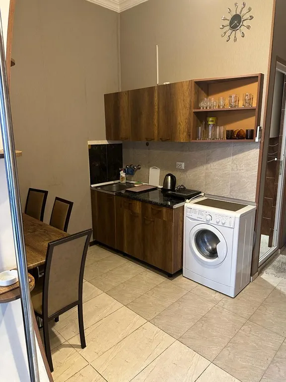 Чистая комфортная студия, со всеми удобствами и услугами