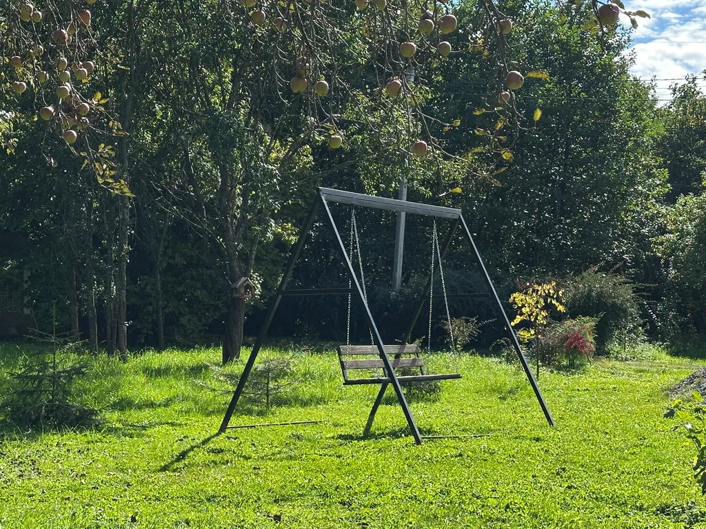 Коттедж с видом на лес