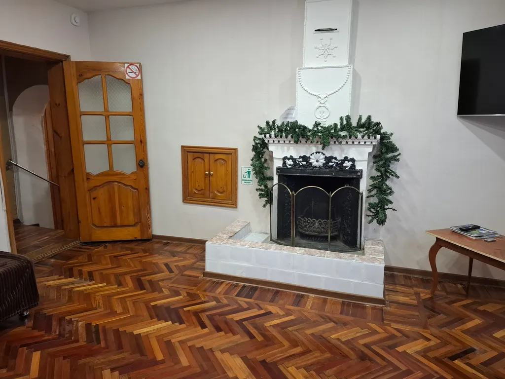 Тихий уютный дом вдали недалеко от центра, рядом с Московским вокзалом