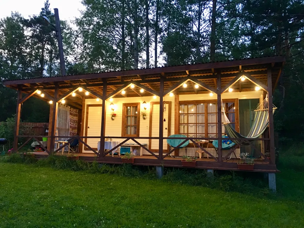 Бунгало у озера