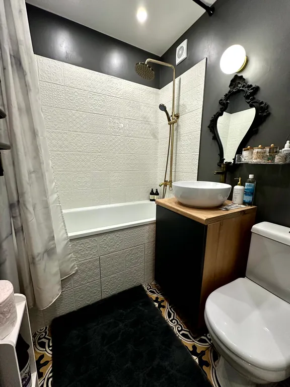 Светлая квартира рядом с ж/д вокзалом