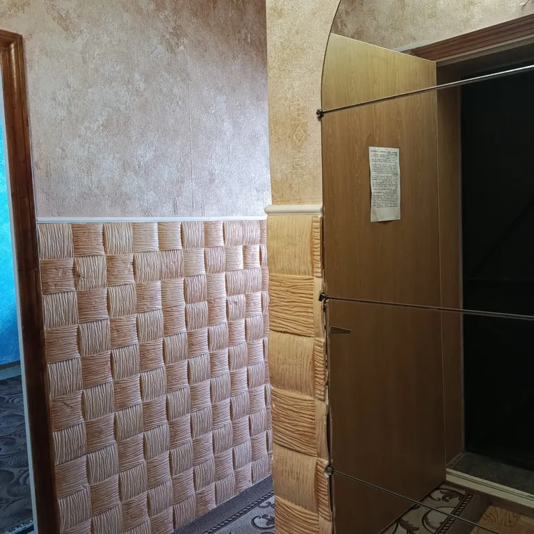 Уютная квартира в центре посёлка