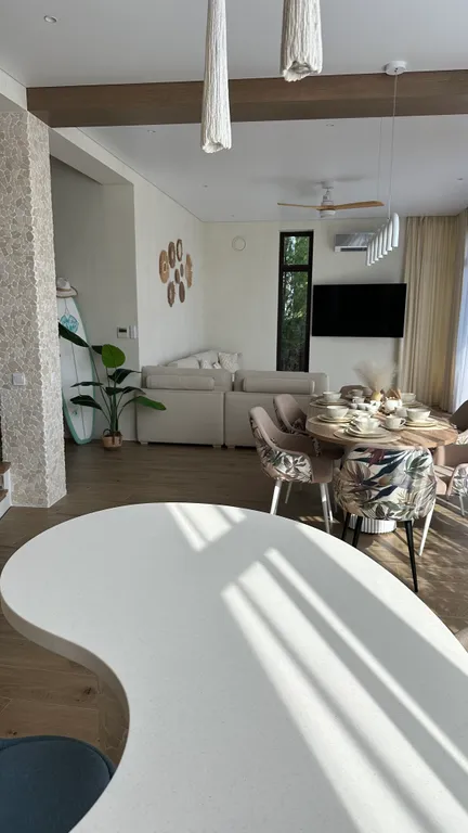 Коттедж Бали — Хоста