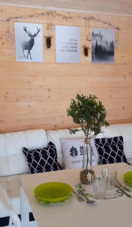 Коттедж в лесу