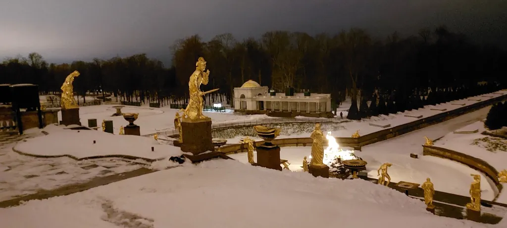 Видовая квартира напротив фонтанов Музея-заповедника Петергоф