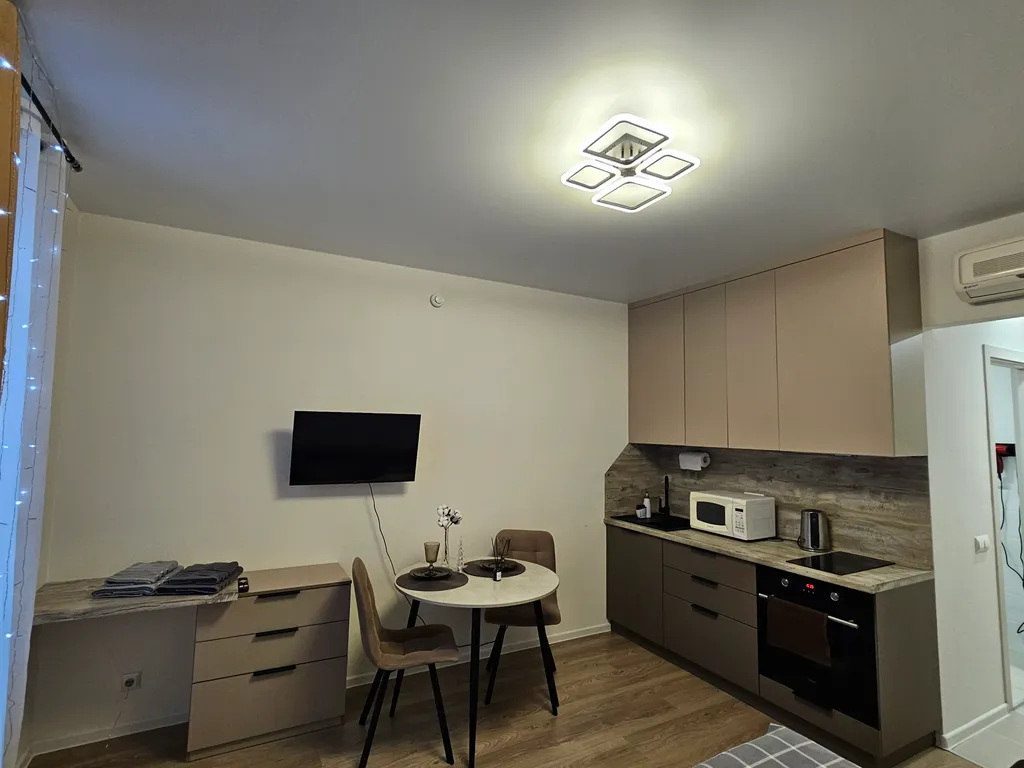 Квартира Уютная студия для двоих гостей. — Тюмень