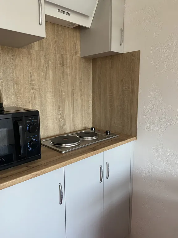 Коттедж Отдельно стоящий гостевой домик-студия, до моря 10 минутах — Зеленоградск