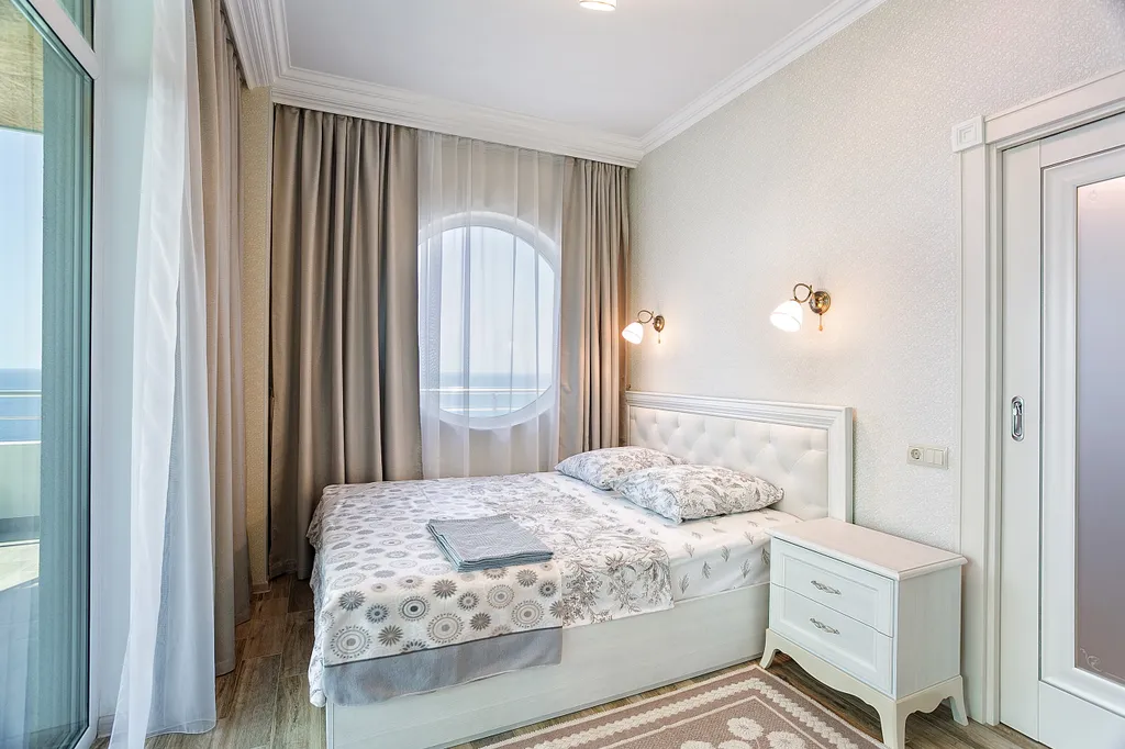 2-х комн.квартира с террасой и видом на море рядом с Приморским парком