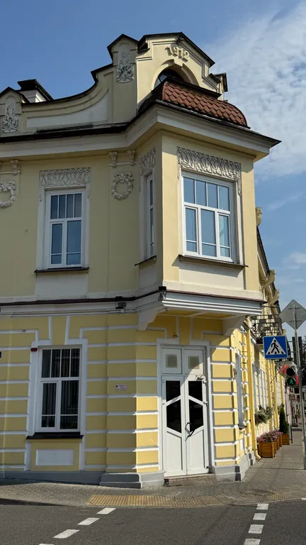 Уникальная квартира с камином в историческом центре города