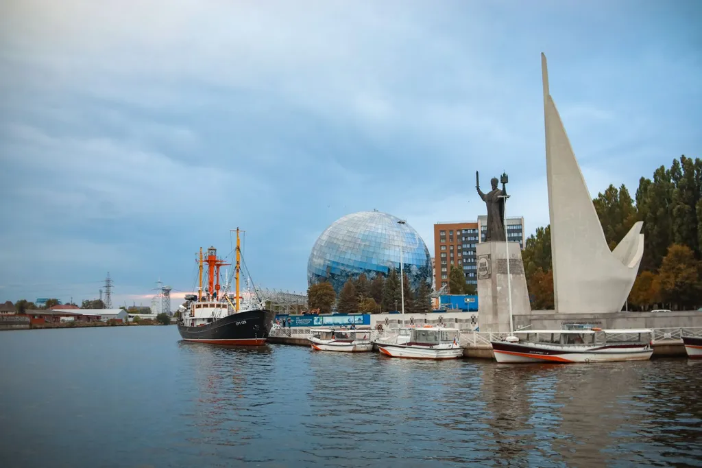 Квартира Солнечная квартира в центре у музея мирового океана — Калининград