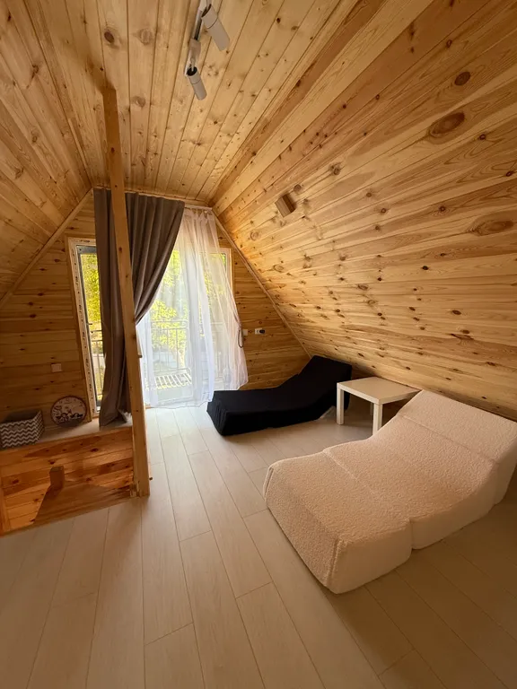 Домик у парка