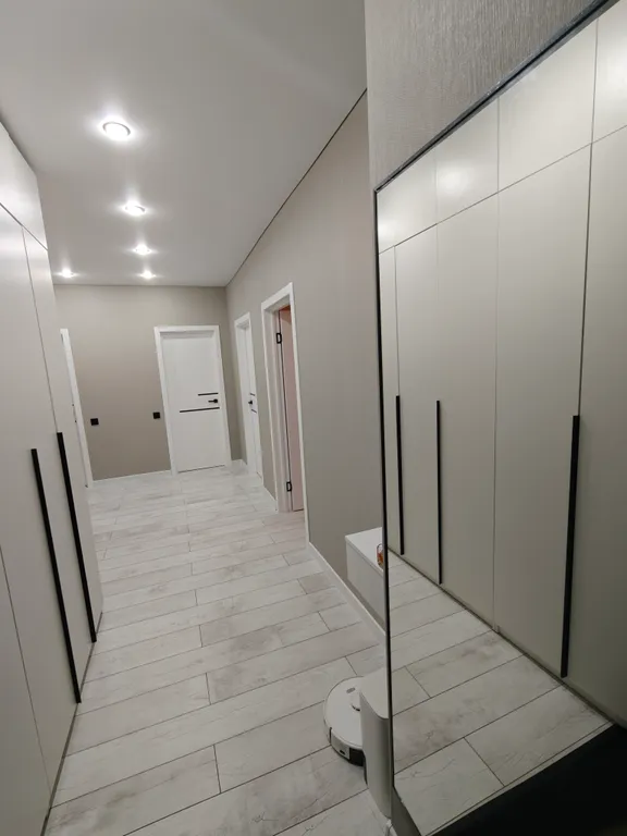 Квартира Квартира двухкомнатная большая — Мирное